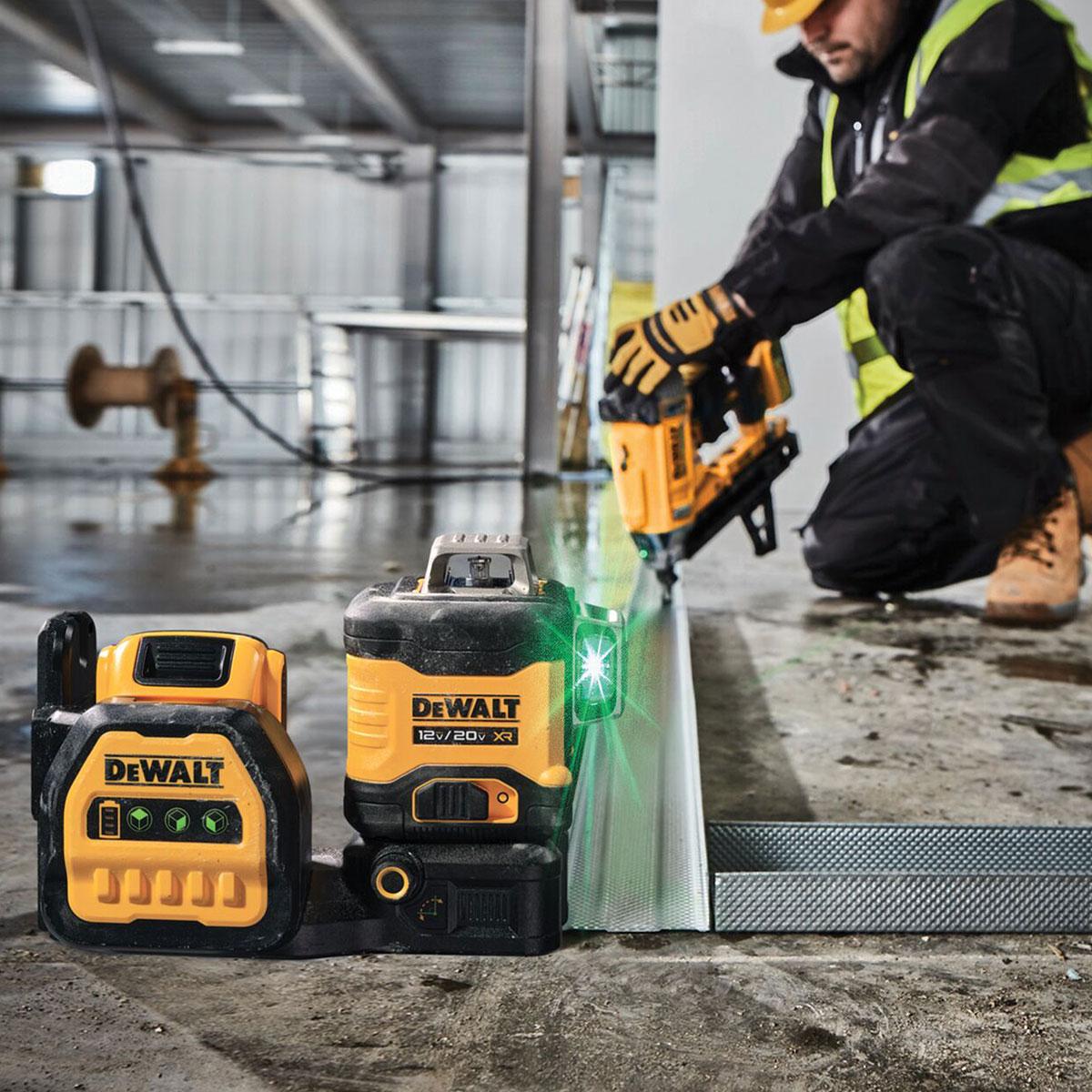 DeWalt 20V MAX XR Green Laser